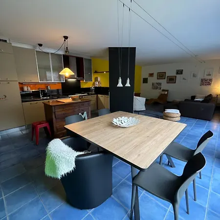 Casa Miro' *